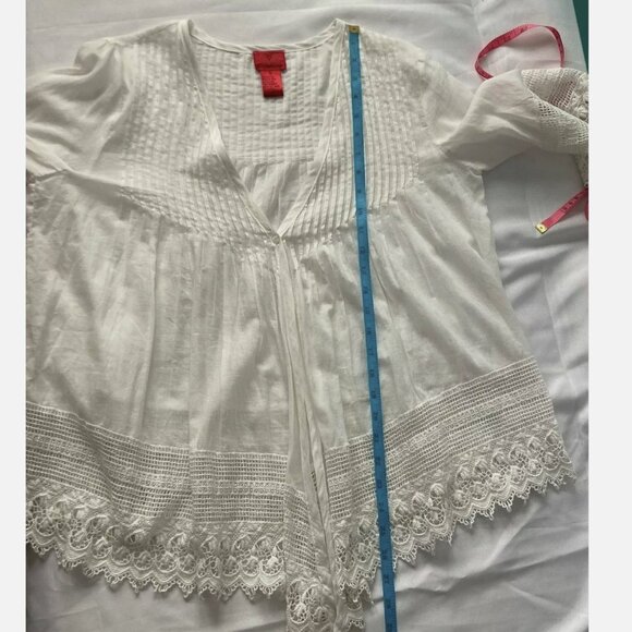 V Christina Sheer White Pleated Crochet Top Blouse Tunic Beach Cover Up Small - Picture 6 of 7